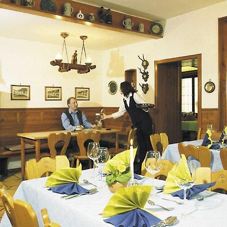 Gasthaus Merkel Hotel บาด แบร์เน็ค อิม ฟิชเทลเกอเบียร์เกอ ภายนอก รูปภาพ