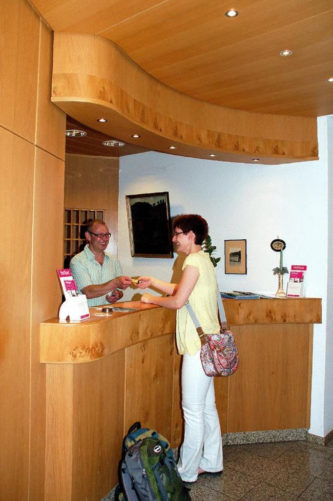 Gasthaus Merkel Hotel บาด แบร์เน็ค อิม ฟิชเทลเกอเบียร์เกอ ภายนอก รูปภาพ