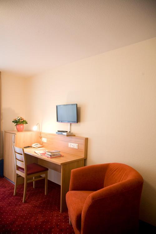 Gasthaus Merkel Hotel บาด แบร์เน็ค อิม ฟิชเทลเกอเบียร์เกอ ห้อง รูปภาพ