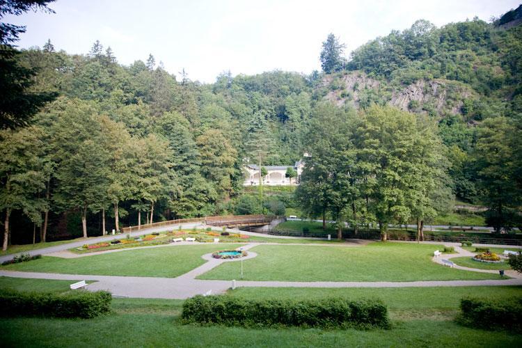 Gasthaus Merkel Hotel บาด แบร์เน็ค อิม ฟิชเทลเกอเบียร์เกอ ภายนอก รูปภาพ